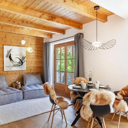 Apart Schneehaser--contact#whatsap Before Booking# -i-43--650--674--9944- Vakantiehuis *