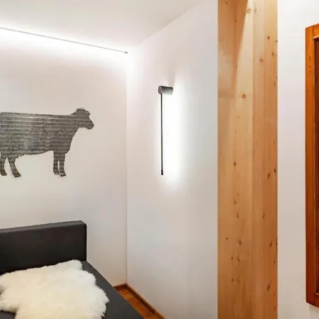 Vakantiehuis Apart Schneehaser--contact#whatsap Before Booking# -i-43--650--674--9944- Sankt Anton am Arlberg