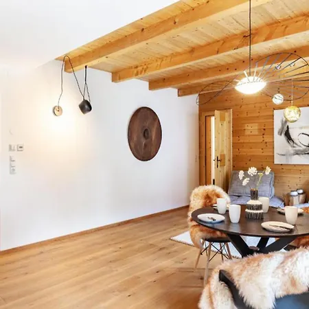 Vakantiehuis Apart Schneehaser--contact#whatsap Before Booking# -i-43--650--674--9944- Sankt Anton am Arlberg